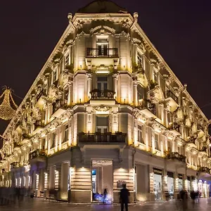 White Boutique Nizami فندق