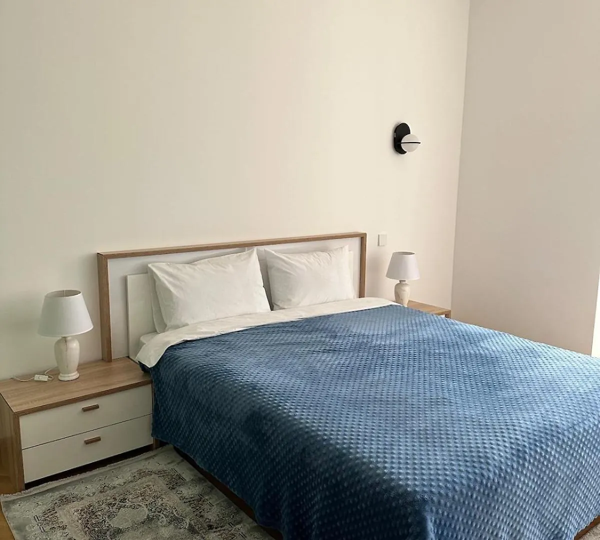 City & Sea View Modern Apartment In City Center Baku 0*,