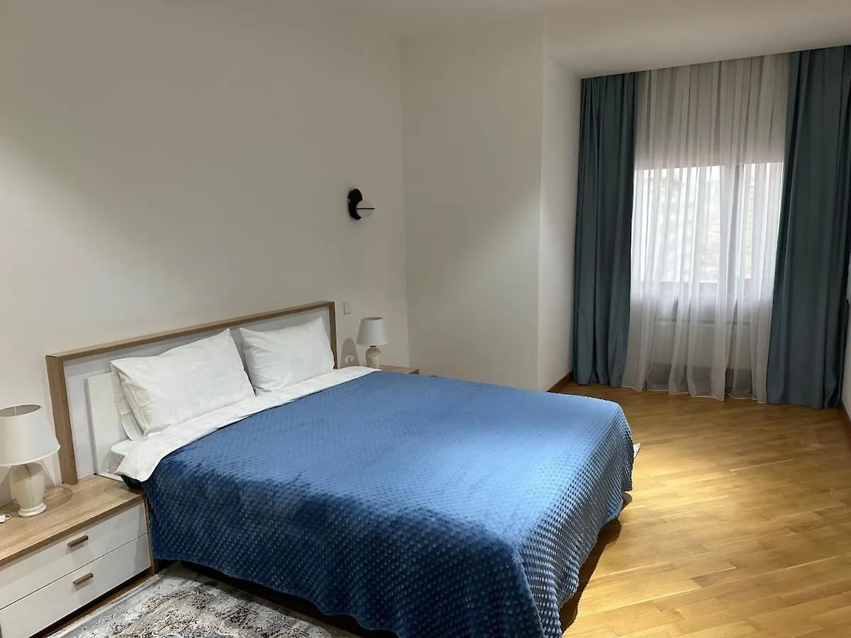 City & Sea View Modern Apartment In City Center Baku